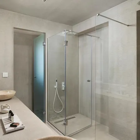 Villa Sohora Twin Xirosternion