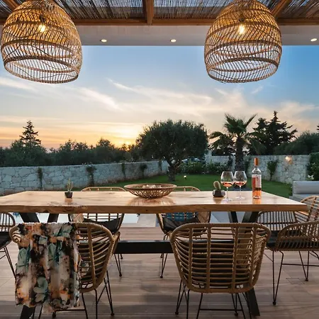 Villa Sohora Twin Xirosternion