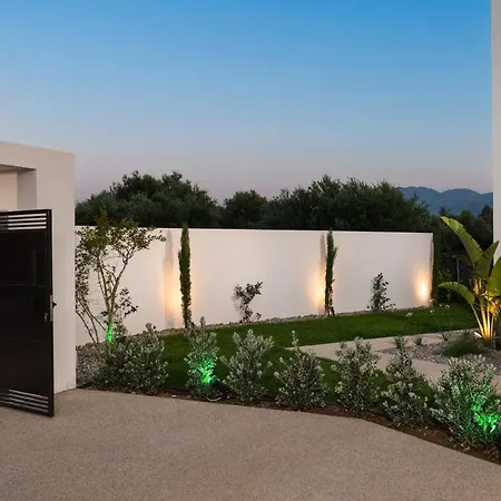 Villa Sohora Twin Xirosternion
